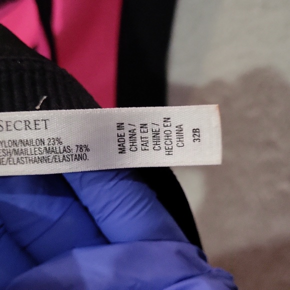 Victoria's Secret Short Bra - Picture 10 of 11